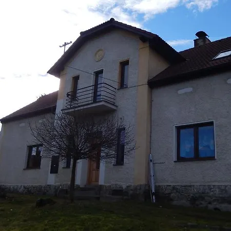 Апартаменты U Lochu Knovicky